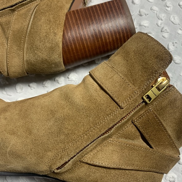 Coach Boots size 7.5 B - Picture 10 of 16